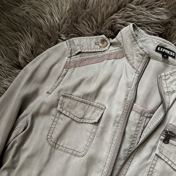 Express jacket - Picture 4 of 10